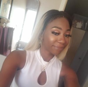 Meet your Posher, Jasmine